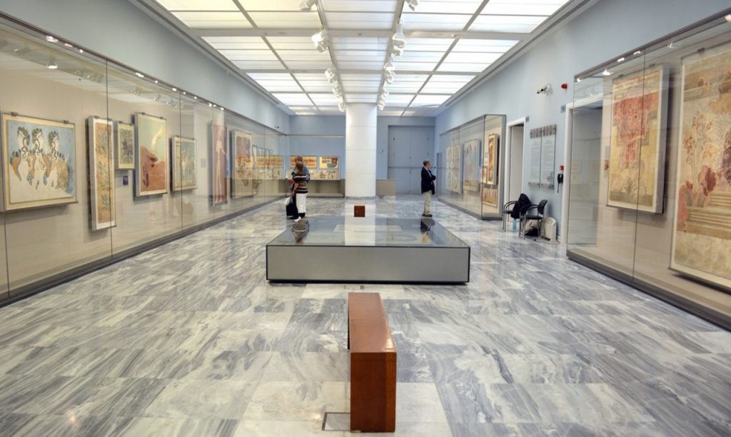 10,8 km from Villa Grande.


The Heraklion Archaeological Museum is located in the center of the city and is regarded as one of Europe's most important museums.